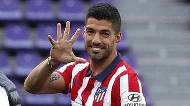 Luis Suarez Uruqvay çempionatına qayıtdı