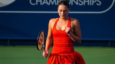 Ukraynalı tennisçi bu hərəkəti ilə diqqət mərkəzinə düşdü (VİDEO)