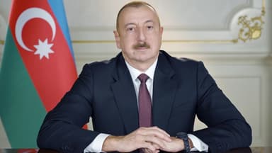İlham Əliyev Qurbanqulu Berdiməhəmmədov və Sərdar Berdiməhəmmədovu təbrik etdi