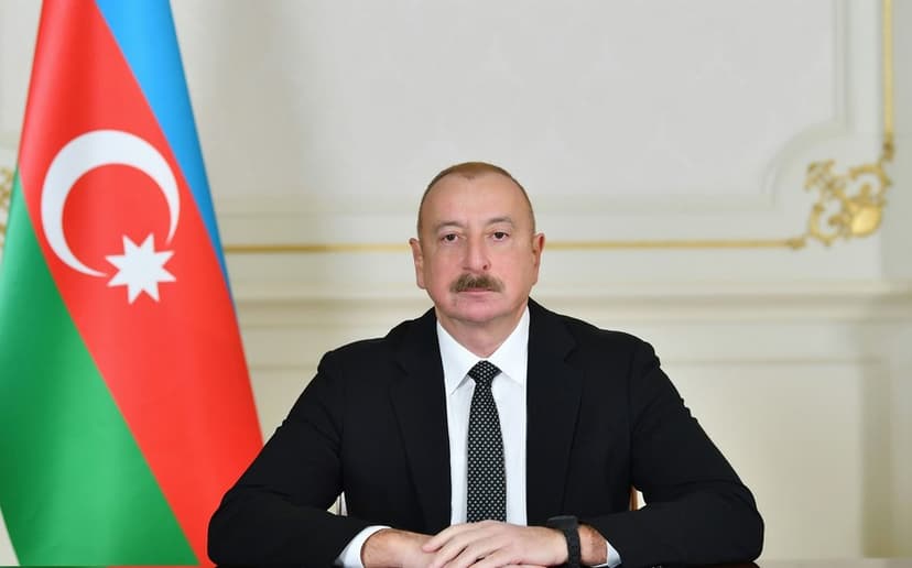 Prezident Uqanda və Somali ilə bağlı qanunları təsdiqlədi