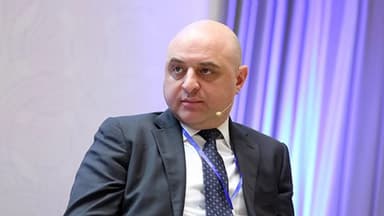 Ukraynada səfir idi, Azərbaycana təyin edildi