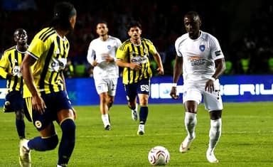 "Fənərbaxça"nı Bakıya gətirmək arzusu