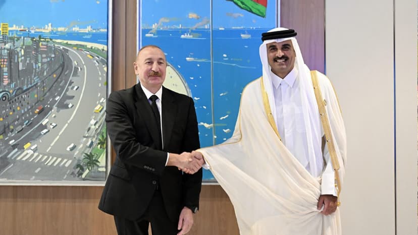 İlham Əliyev Qətər Dövlətinin Əmiri ilə görüşdü (FOTO)